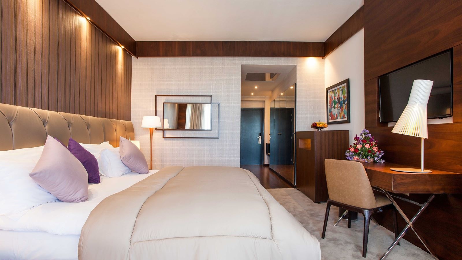 rooms-standard-room-balcony-or-terrace