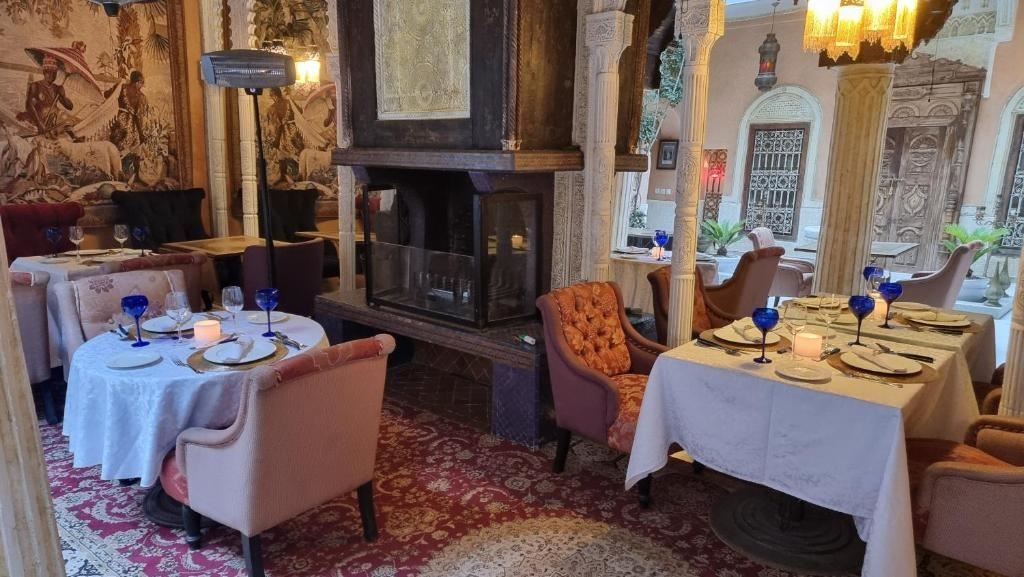 restaurants-restaurant-riad-armelle