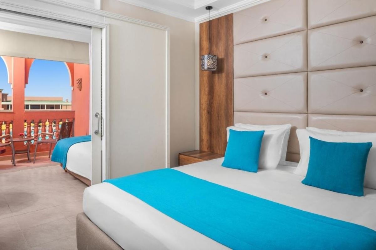 rooms-standard-room-gardenview