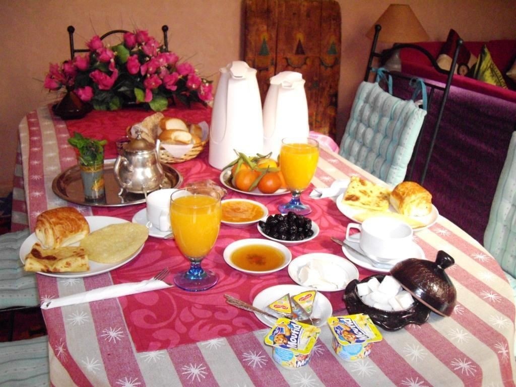 restaurants-restaurants