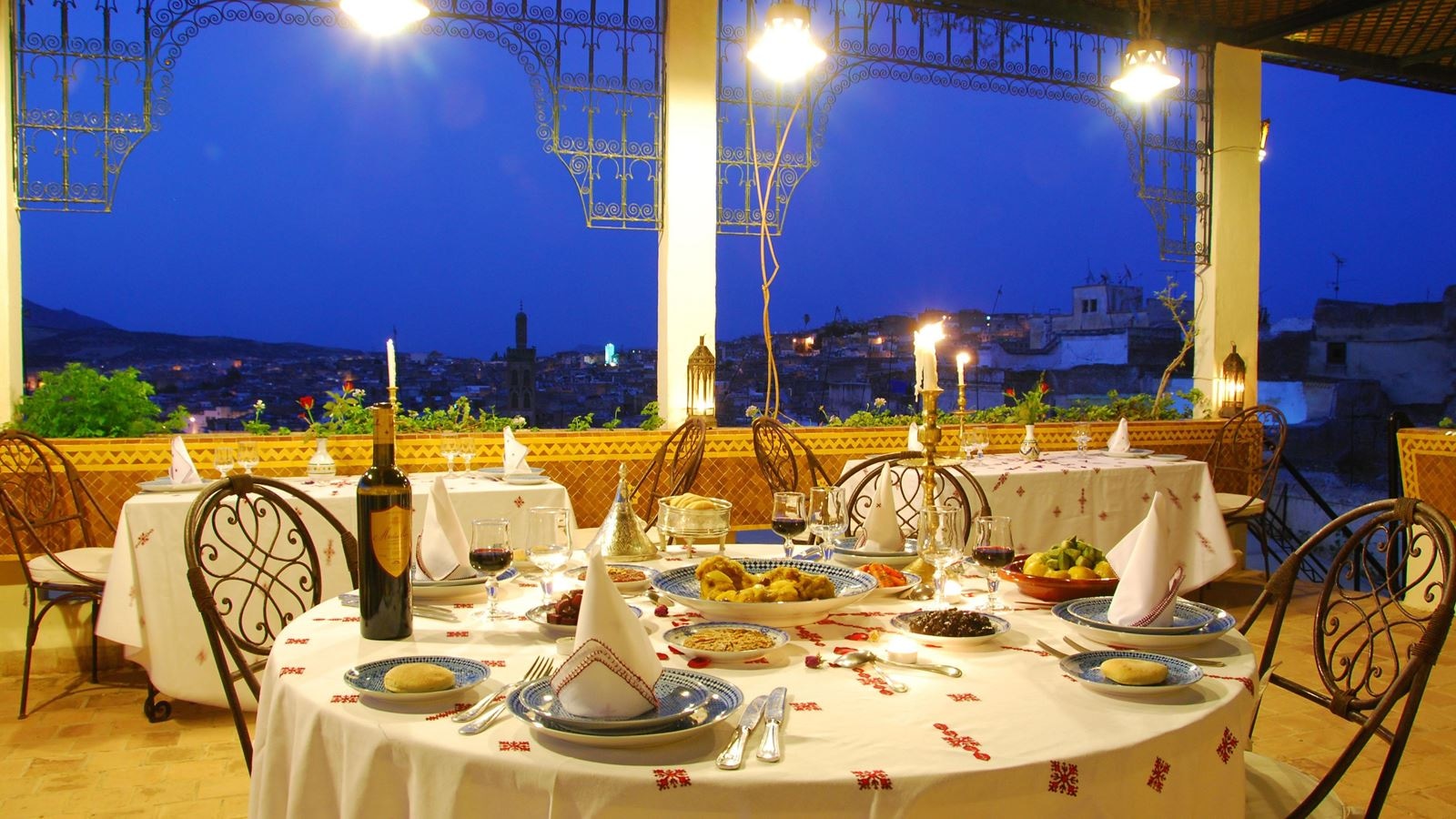 restaurants-restaurants