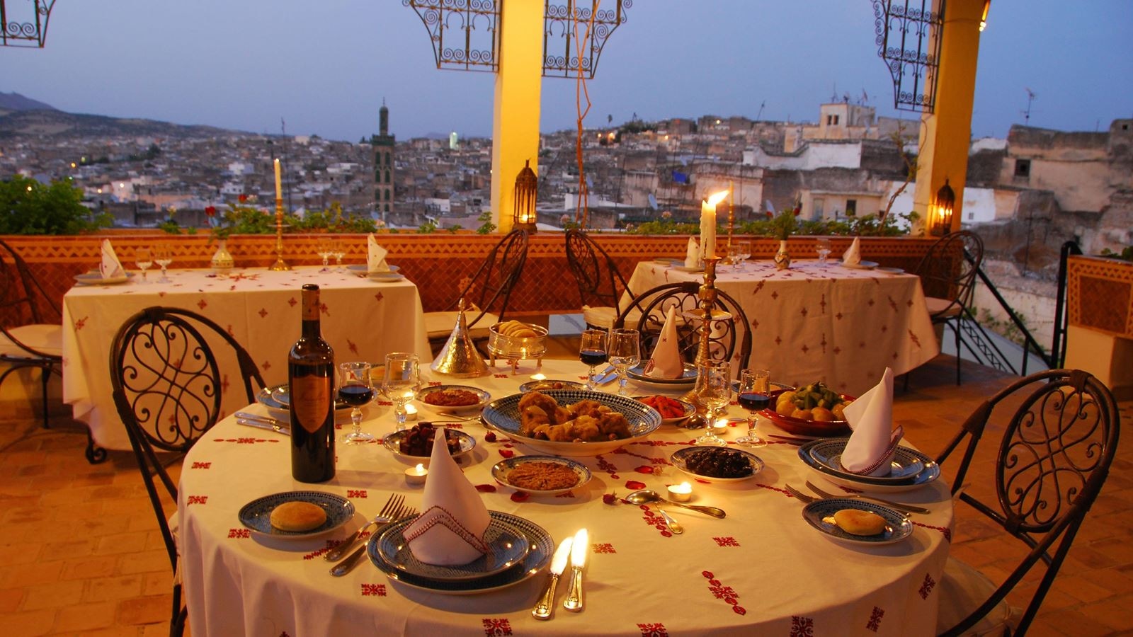 restaurants-restaurants