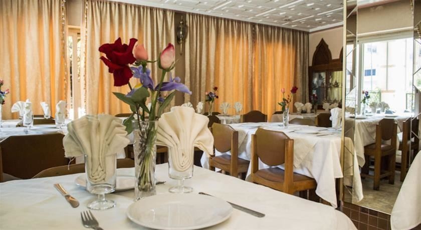 restaurants-restaurants