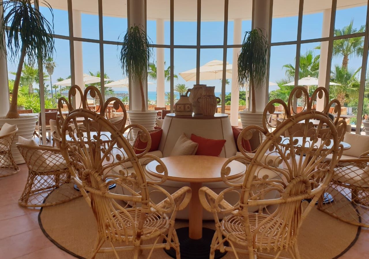 restaurants-restaurants