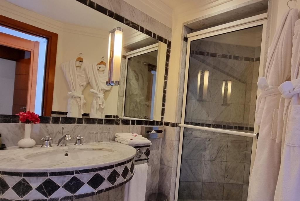 rooms-single-superior