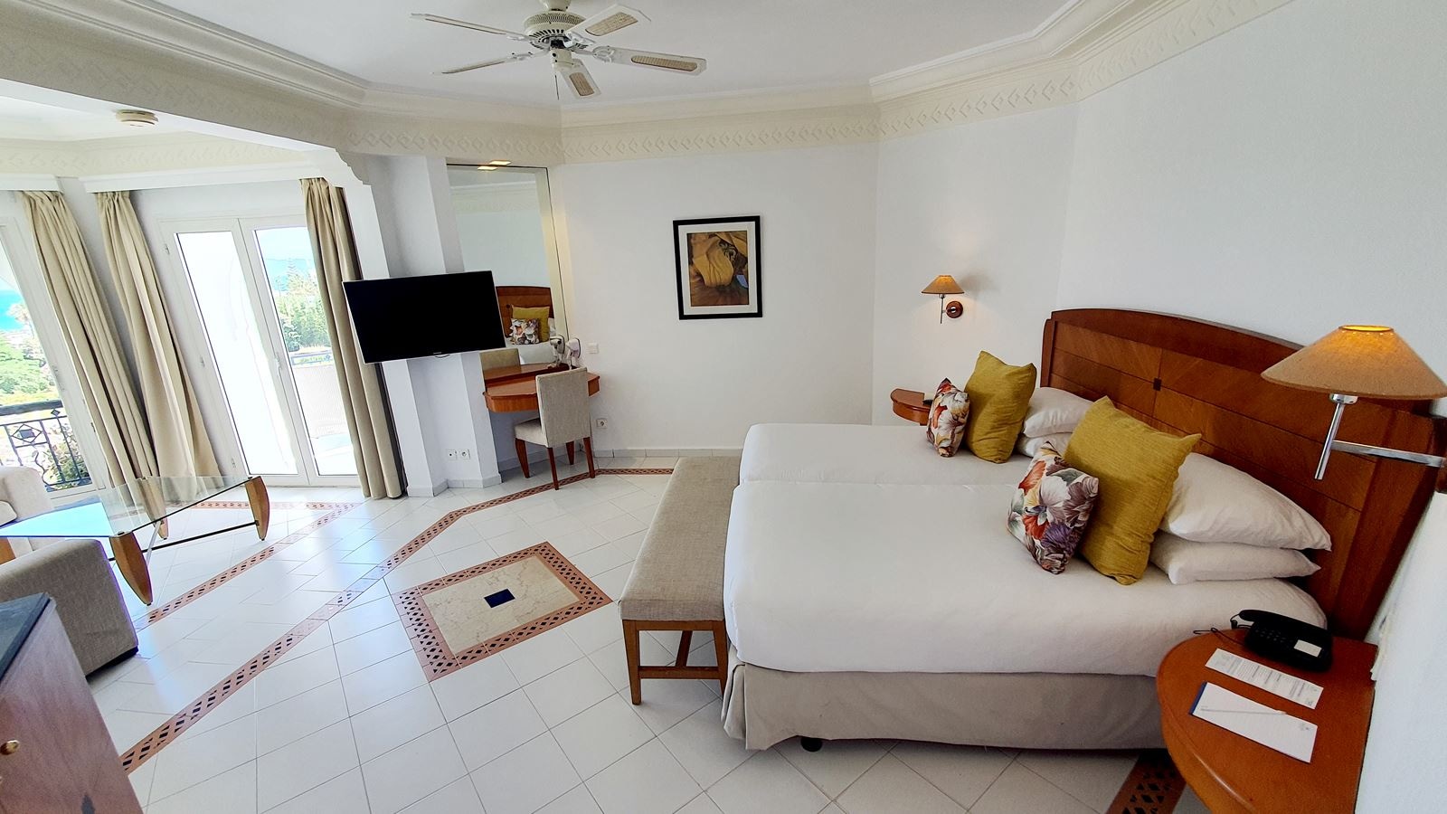 rooms-single-superior