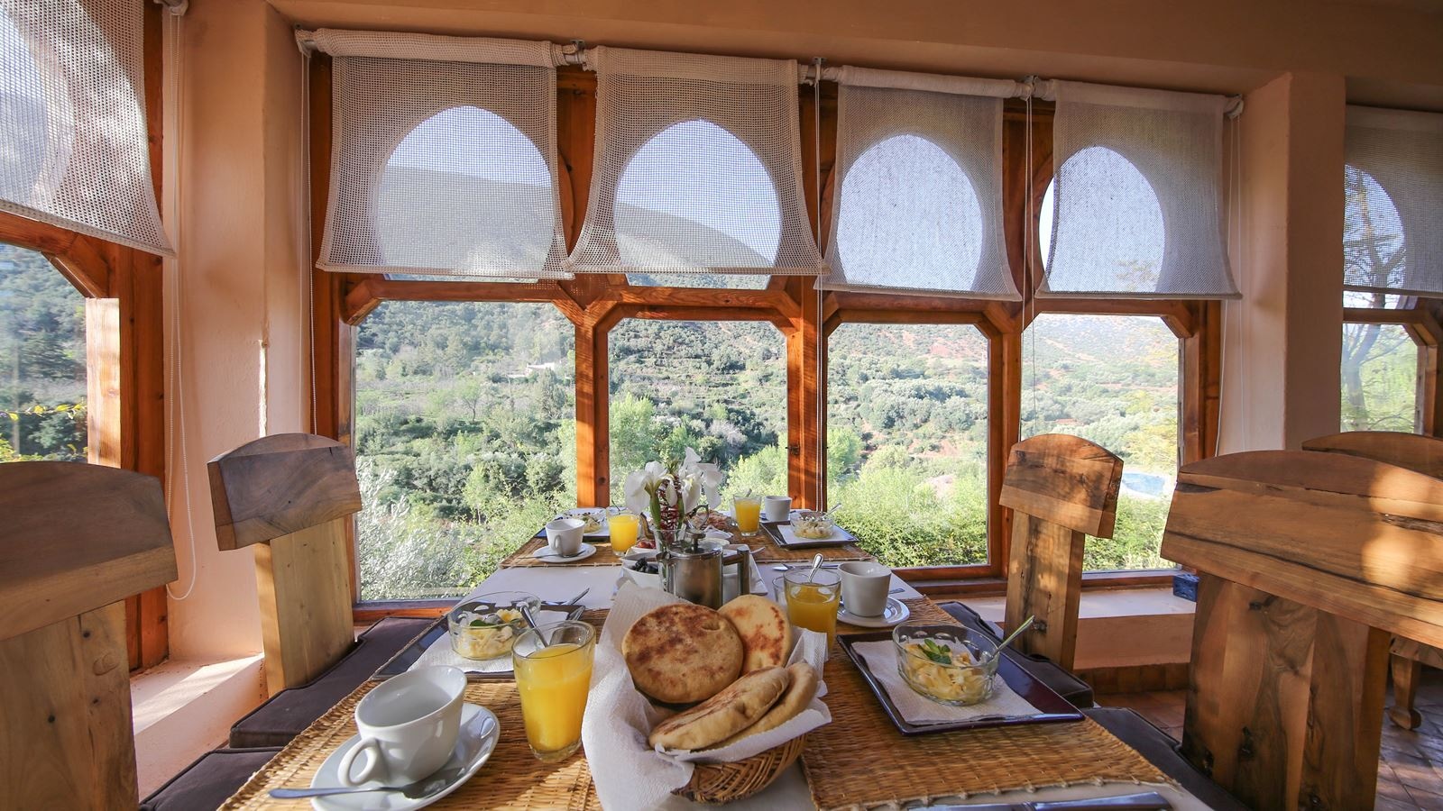 restaurants-restaurants