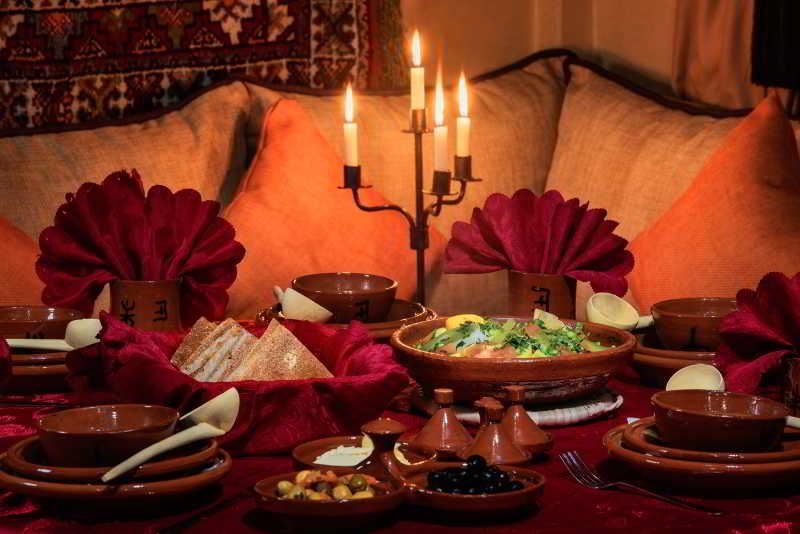 restaurants-restaurants