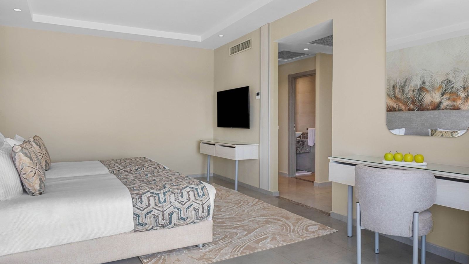 rooms-family-room-gardenview