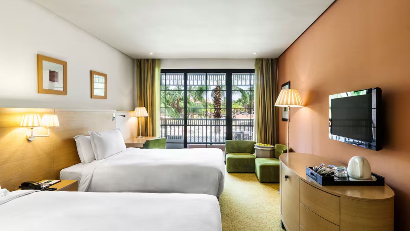 rooms-premium-room-gardenview