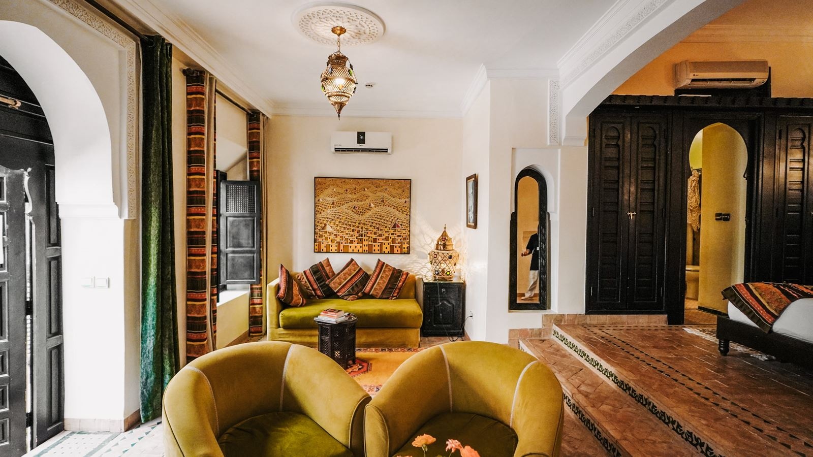 rooms-standard-suite