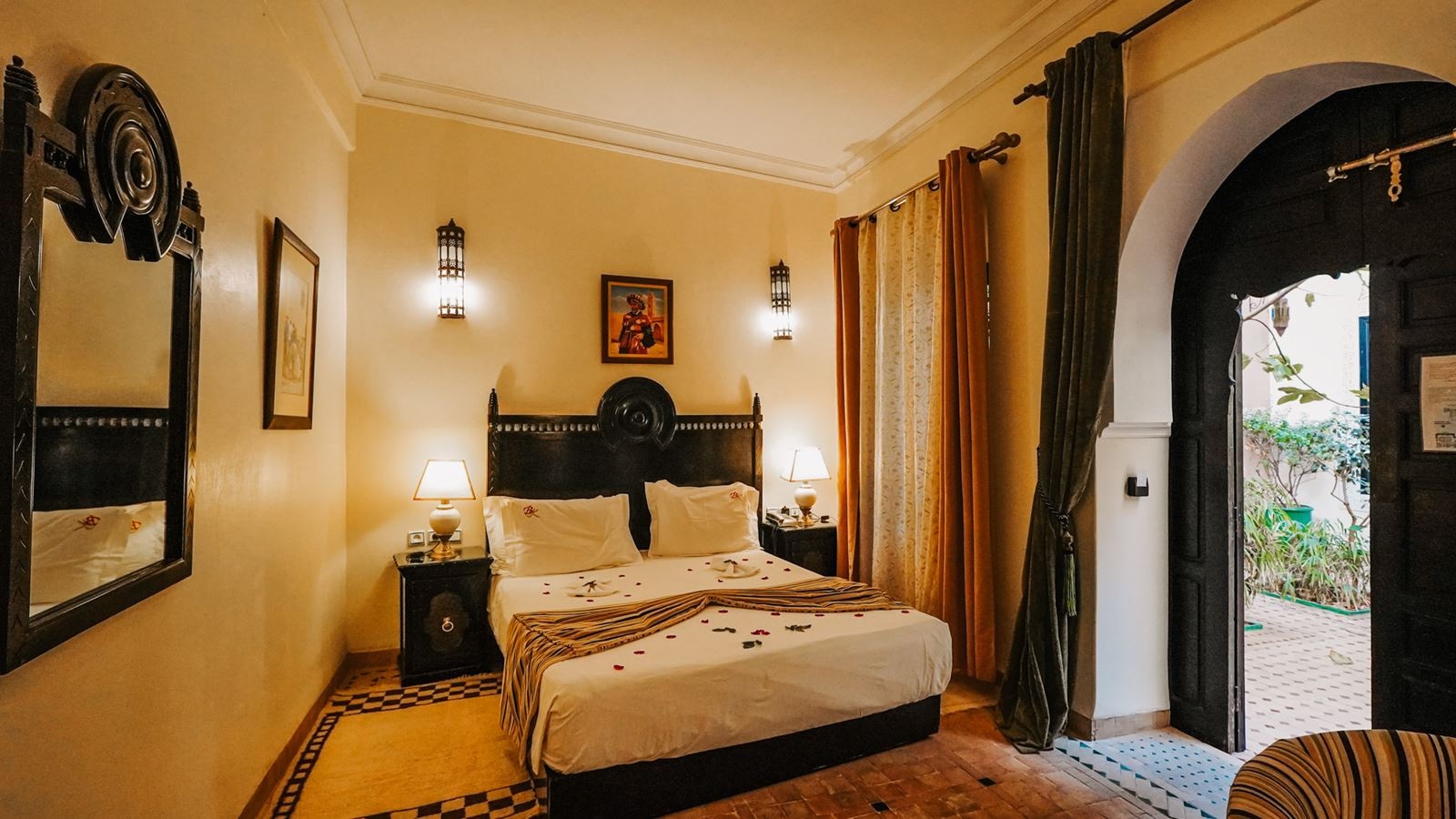 rooms-double-superior-room