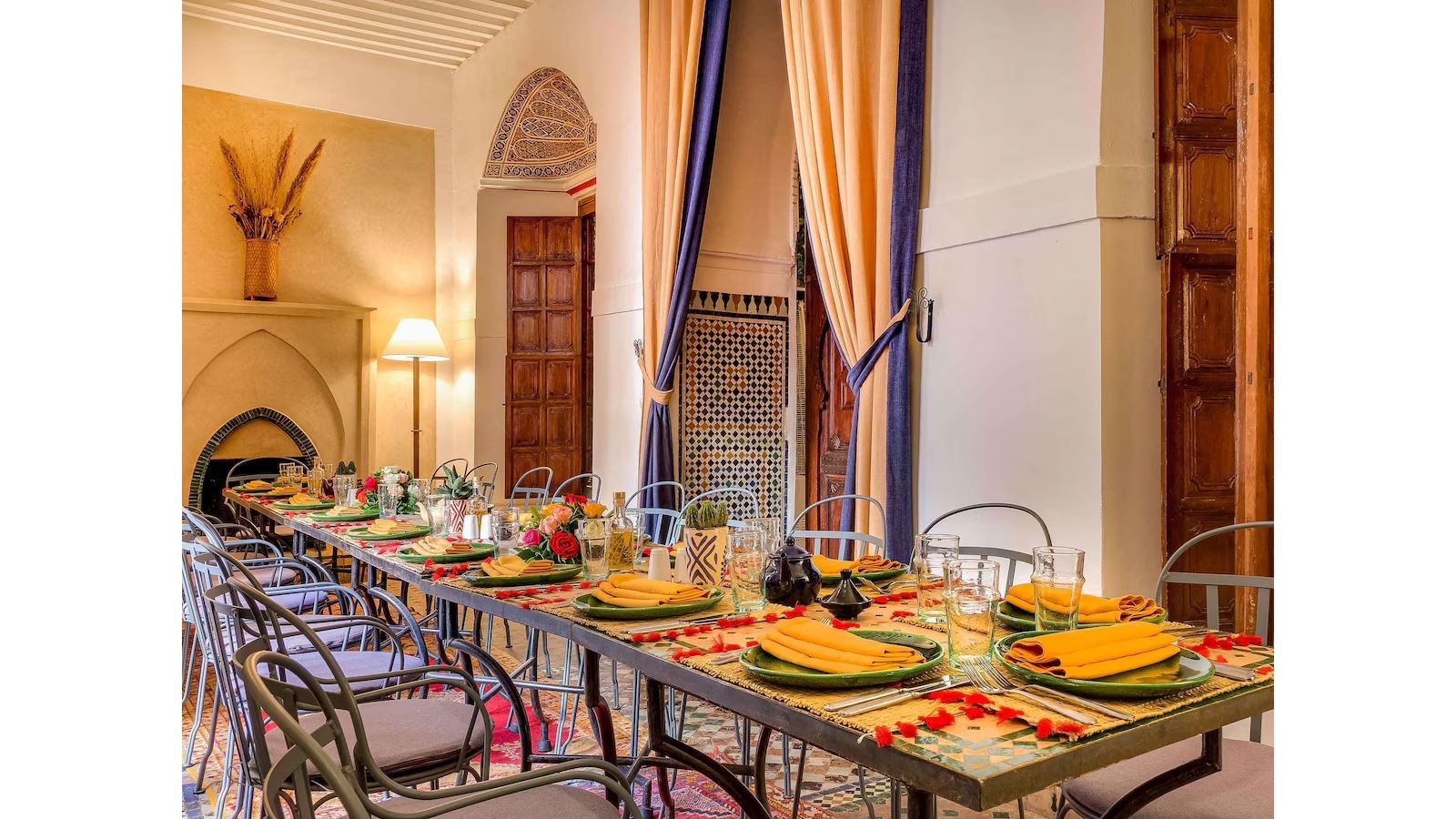 restaurants-restaurants