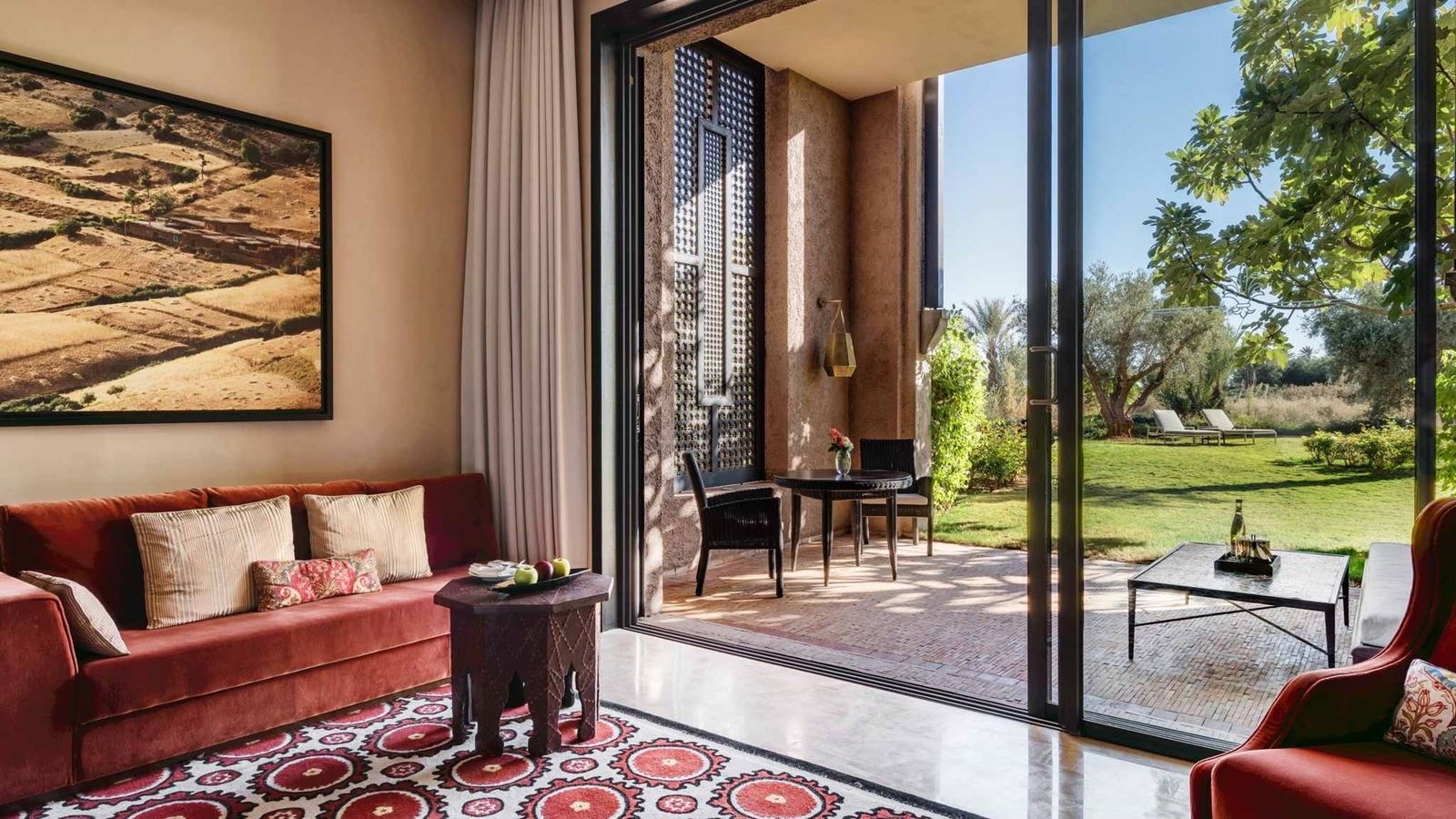 rooms-junior-suite-gardenview