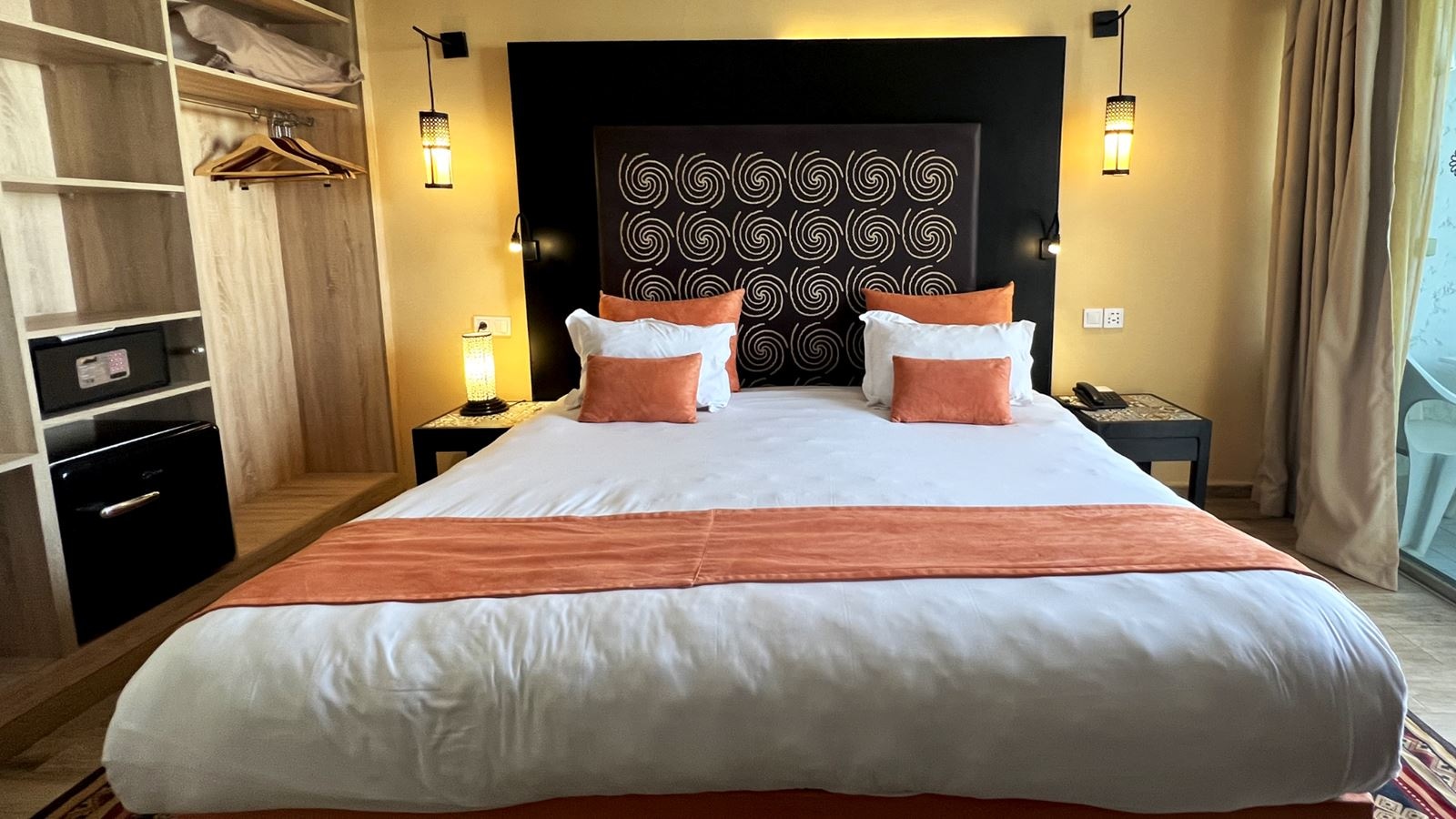 rooms-double-executive-room-seaview