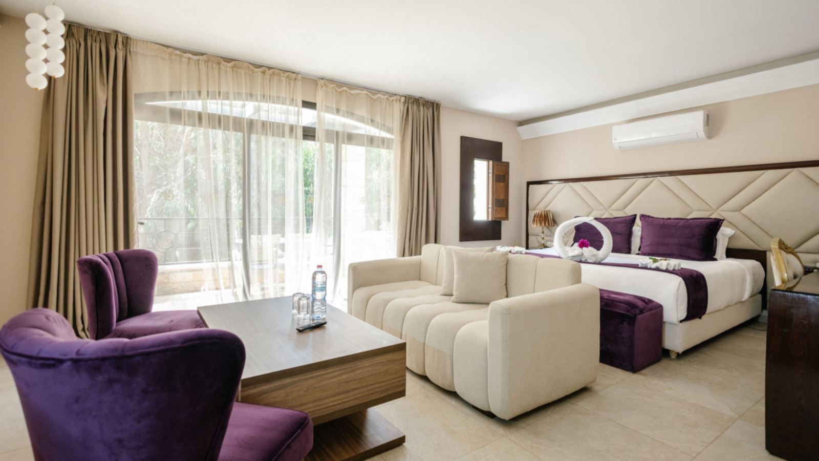 rooms-prestige-suite-gardenview-terrace