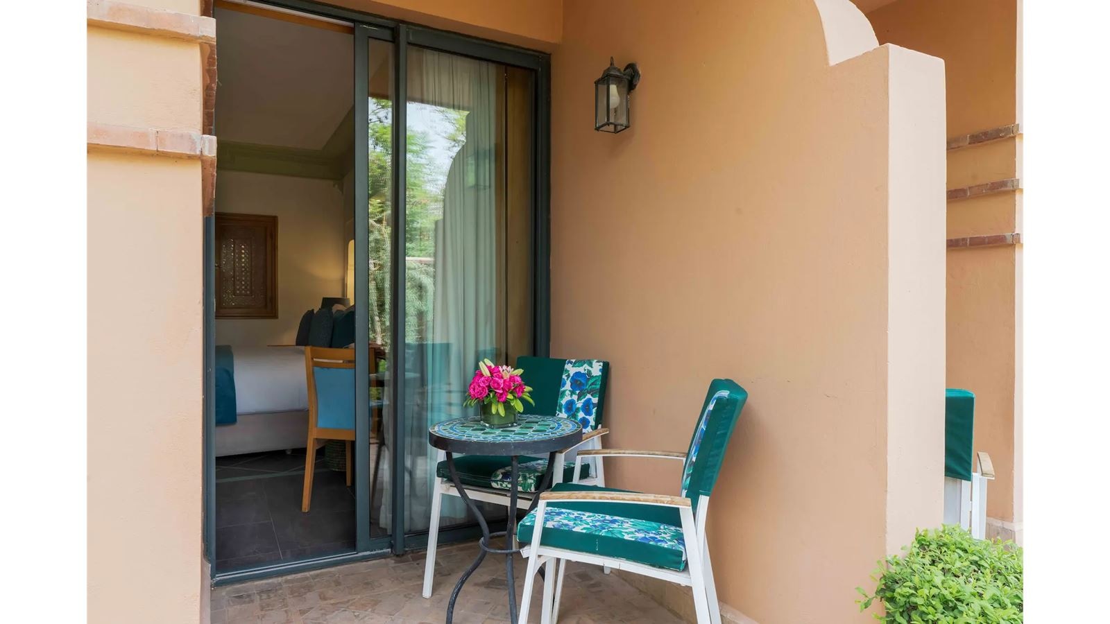 rooms-singleuse-deluxe-room-gardenview