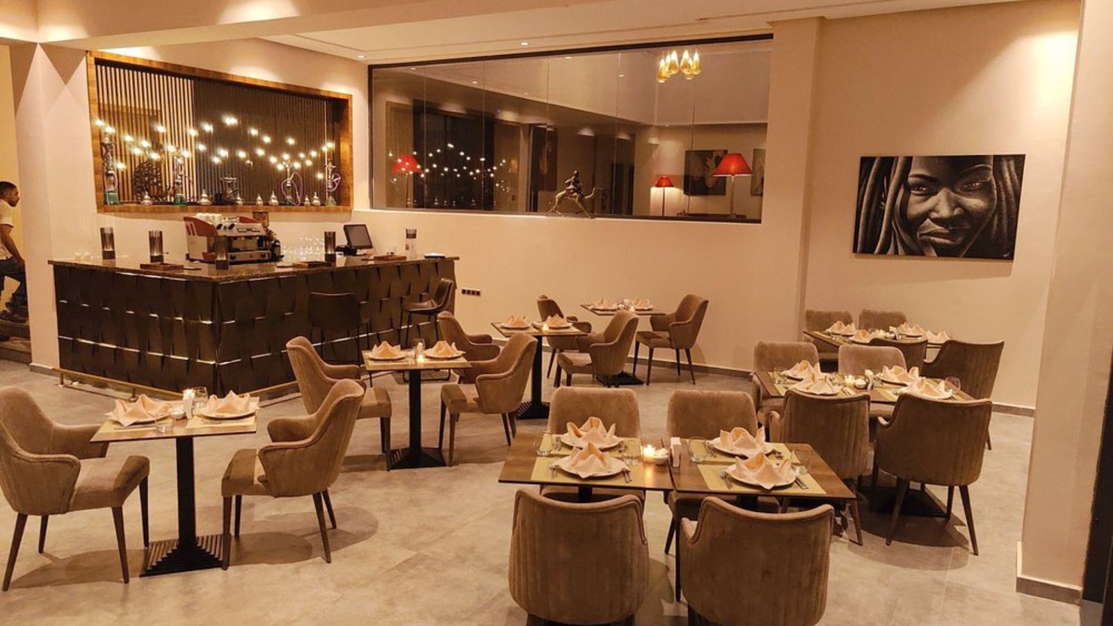 restaurants-restaurants