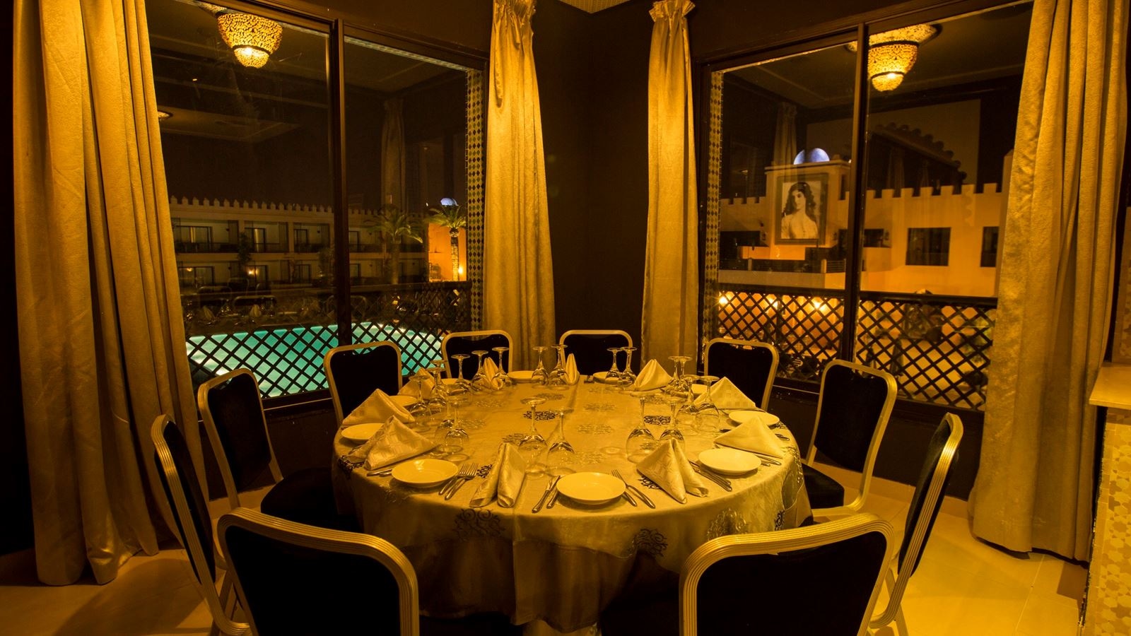 restaurants-main-restaurent