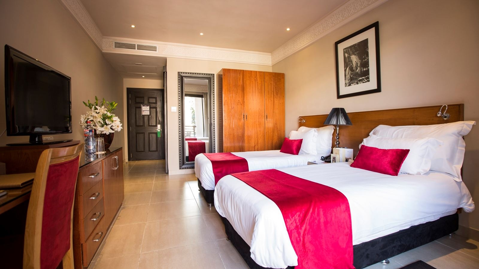 rooms-double-deluxe-room