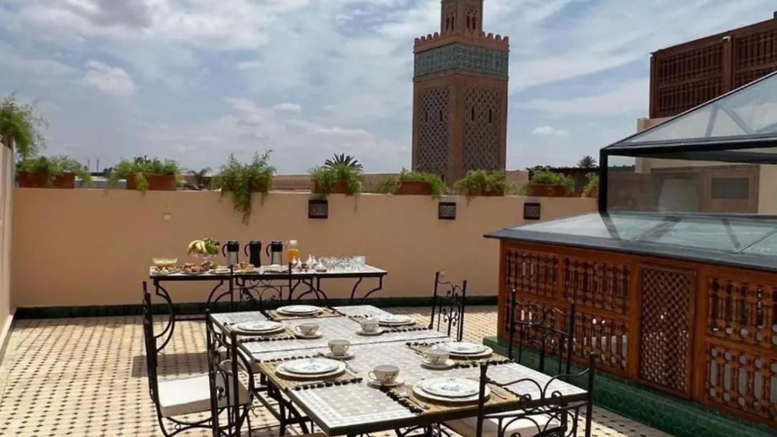 restaurants-restaurants