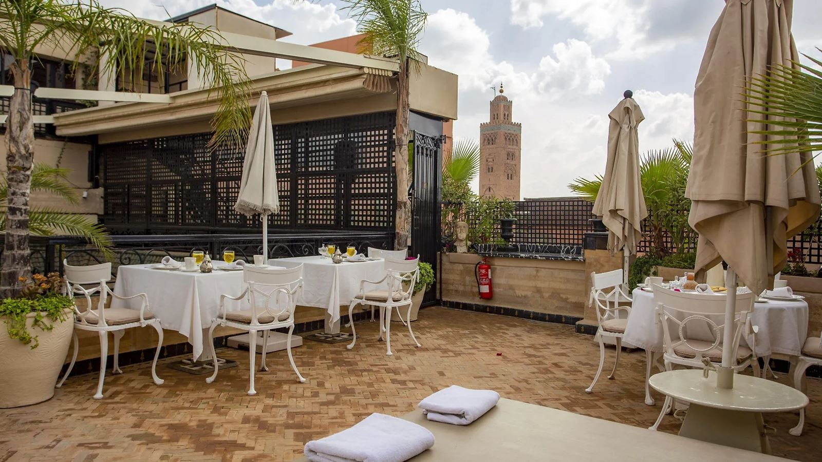 restaurants-restaurants