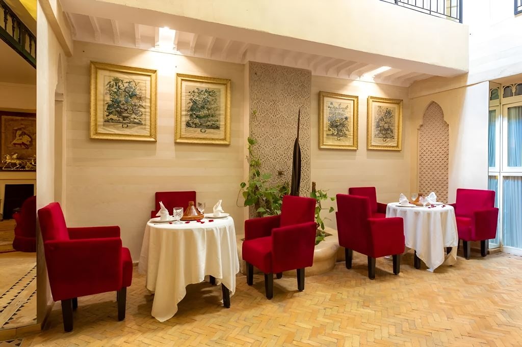 restaurants-restaurants