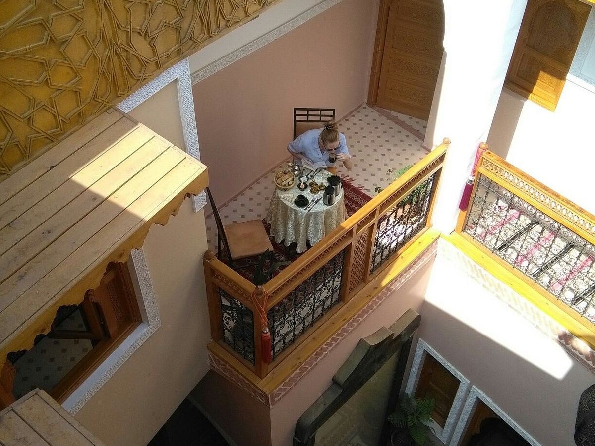 restaurants-restaurants