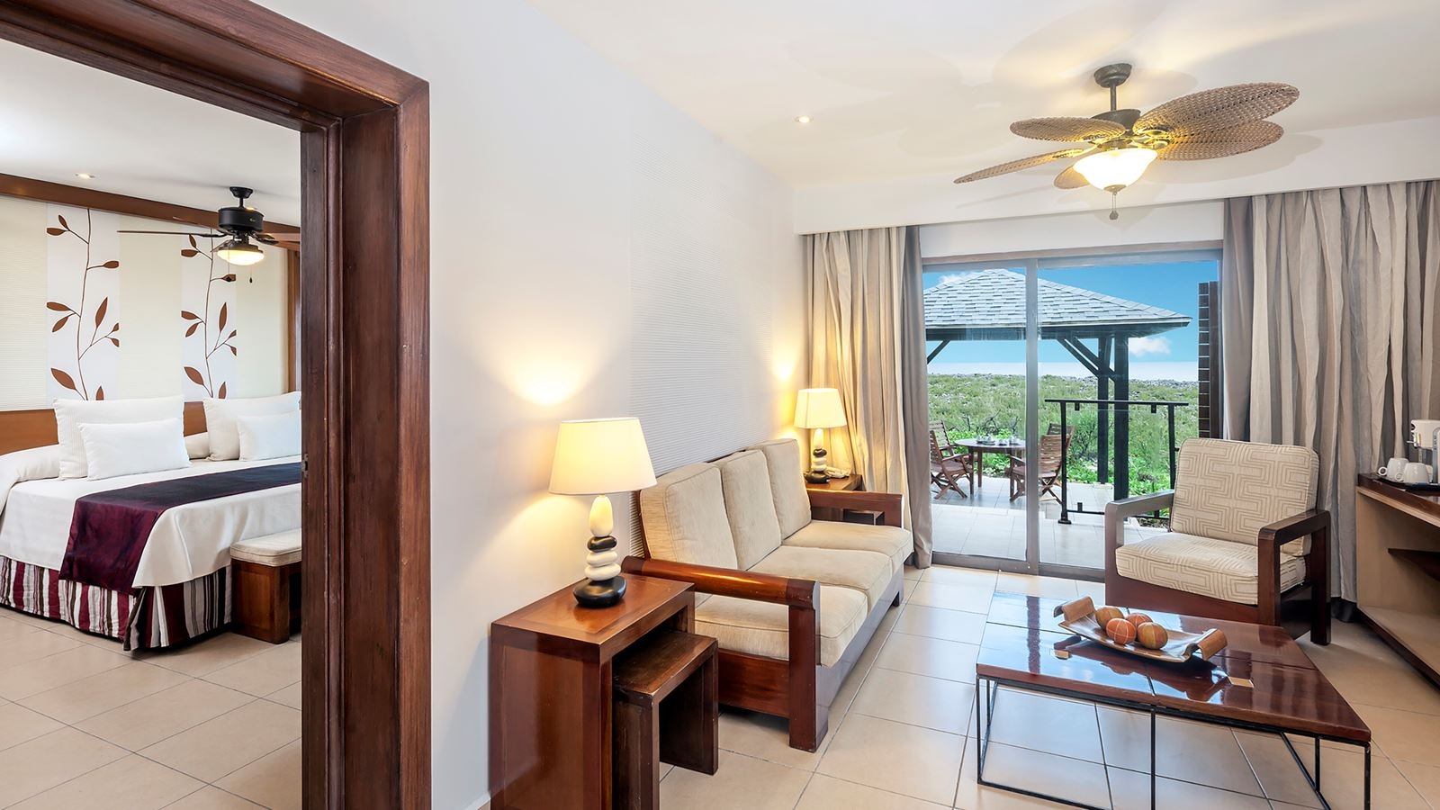 rooms-the-level-royal-suite