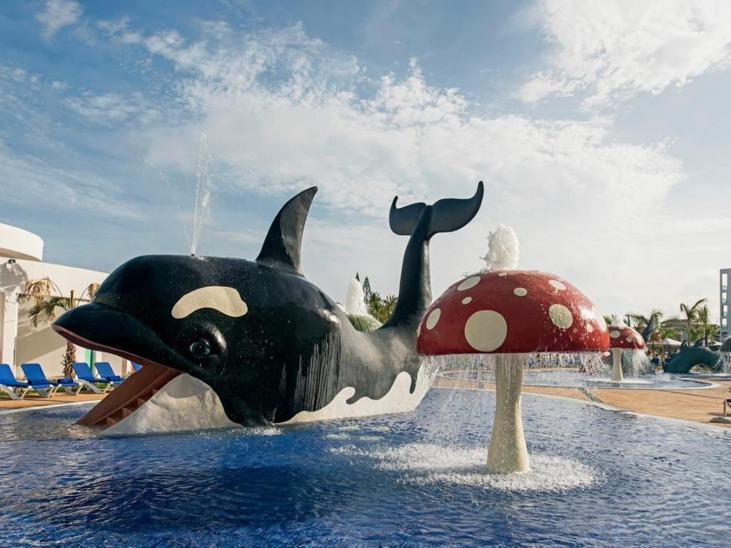 pools-outdoor-childrens-pool