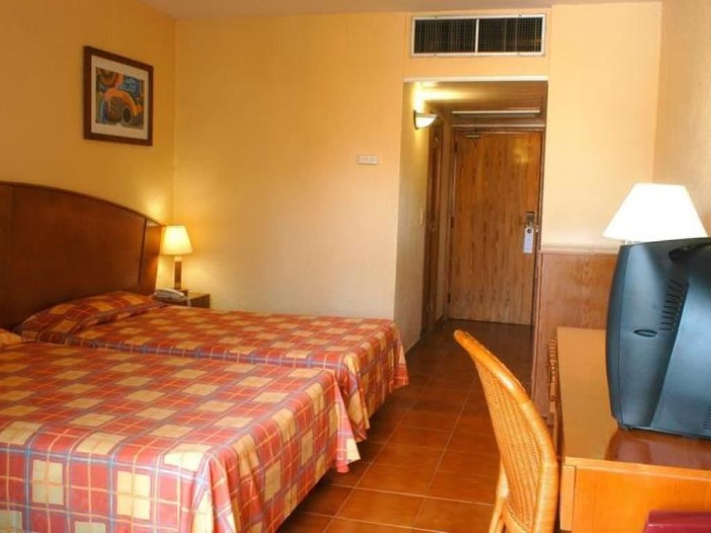 rooms-double-standard