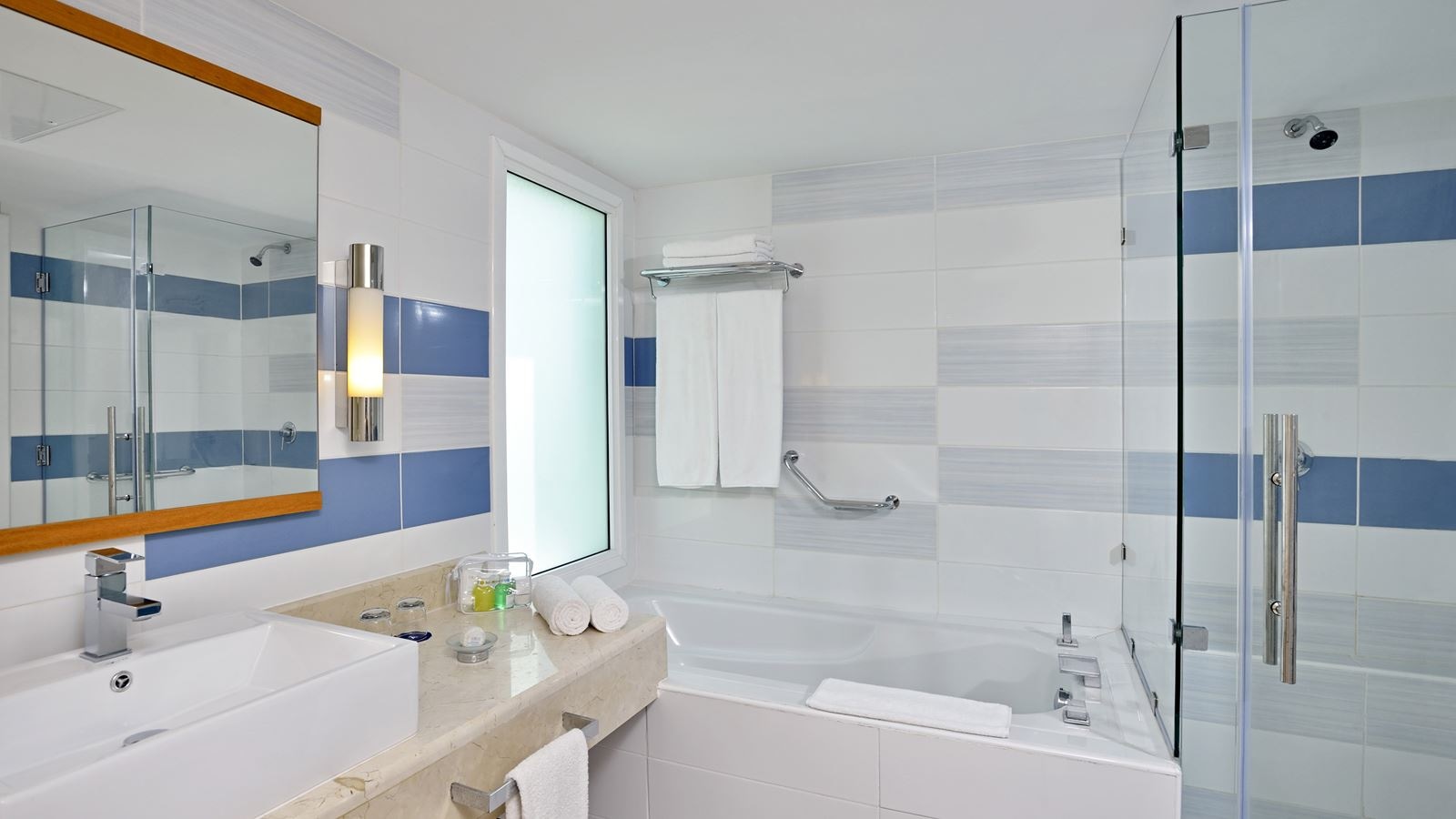 rooms-apartment-one-bedroom