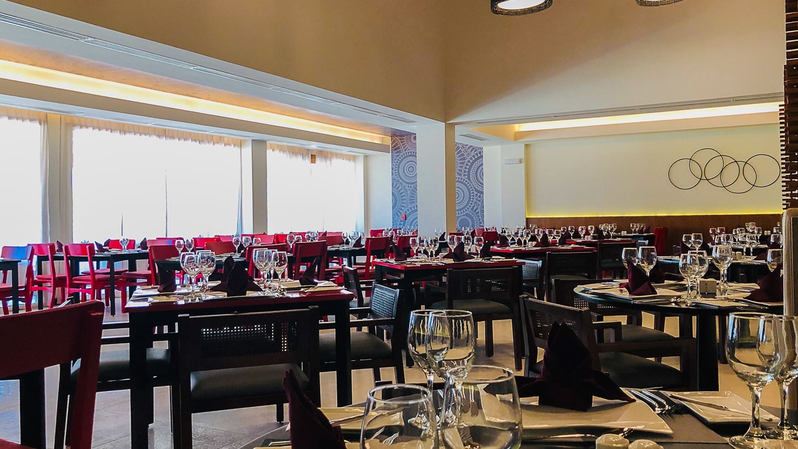 restaurants-restaurants