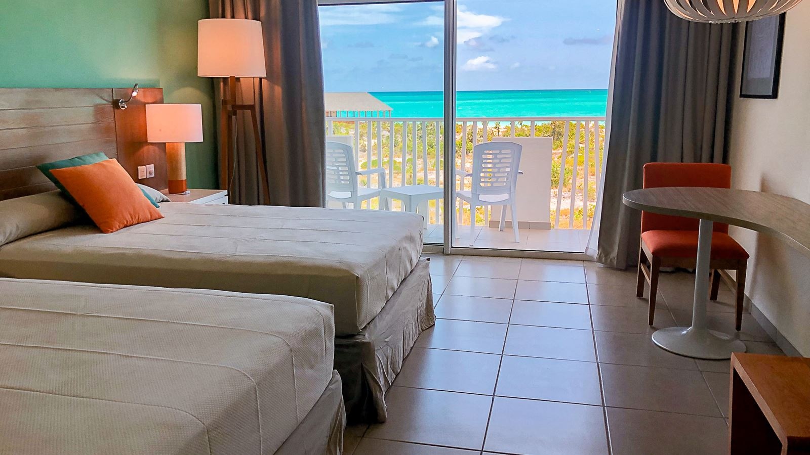 rooms-triple-deluxe-sea-view