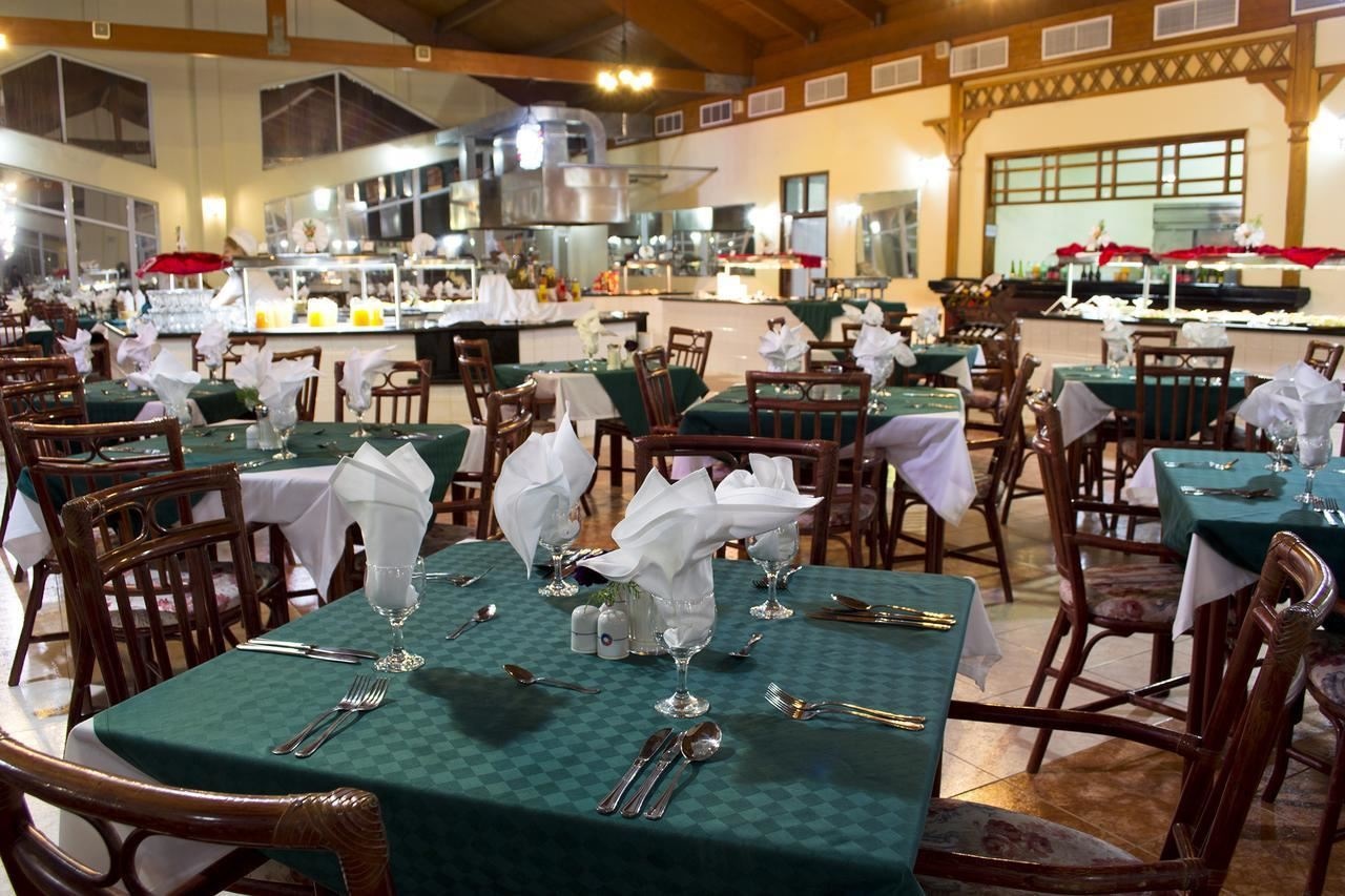 restaurants-restaurants