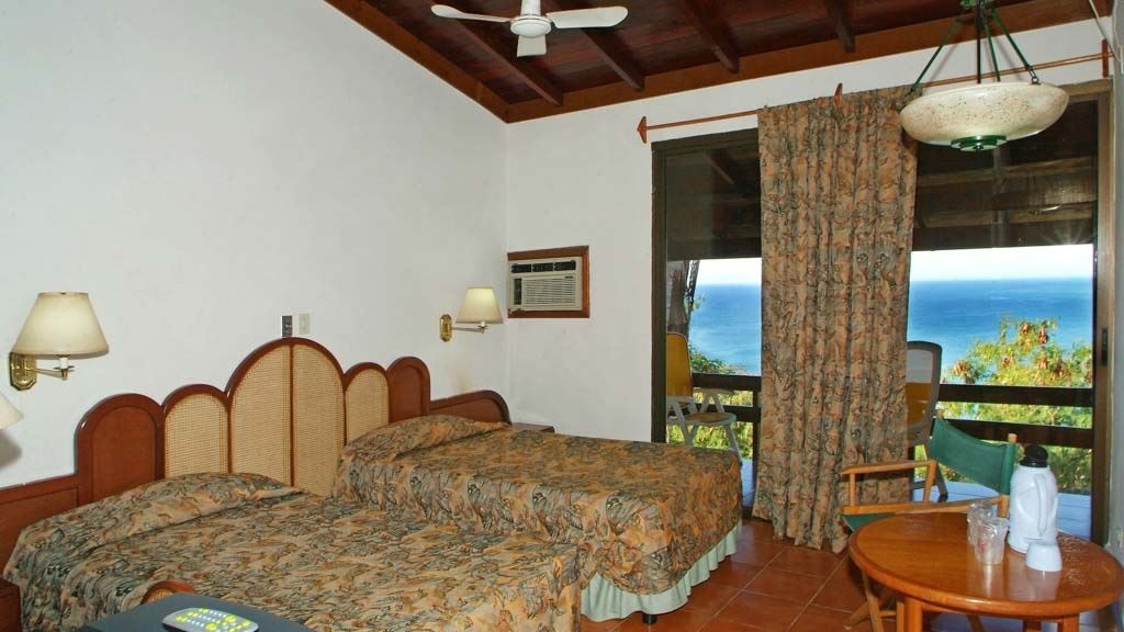 rooms-double-tropical-standard