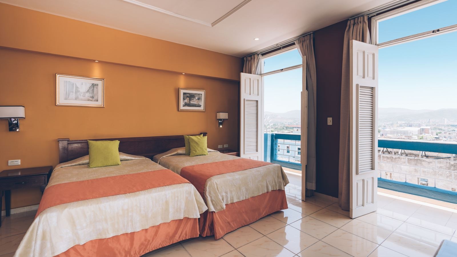 rooms-superior-double-room