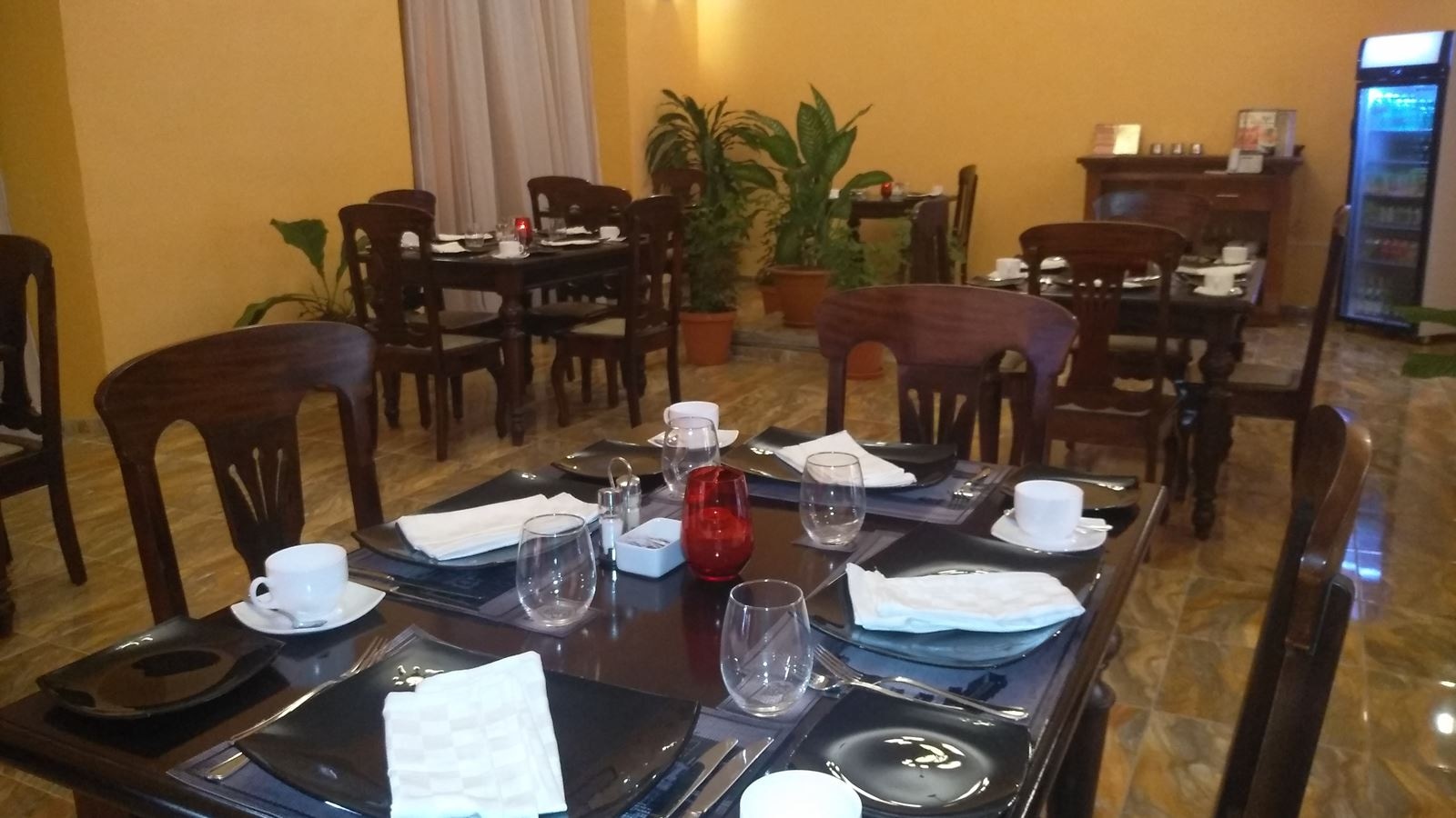 restaurants-restaurants