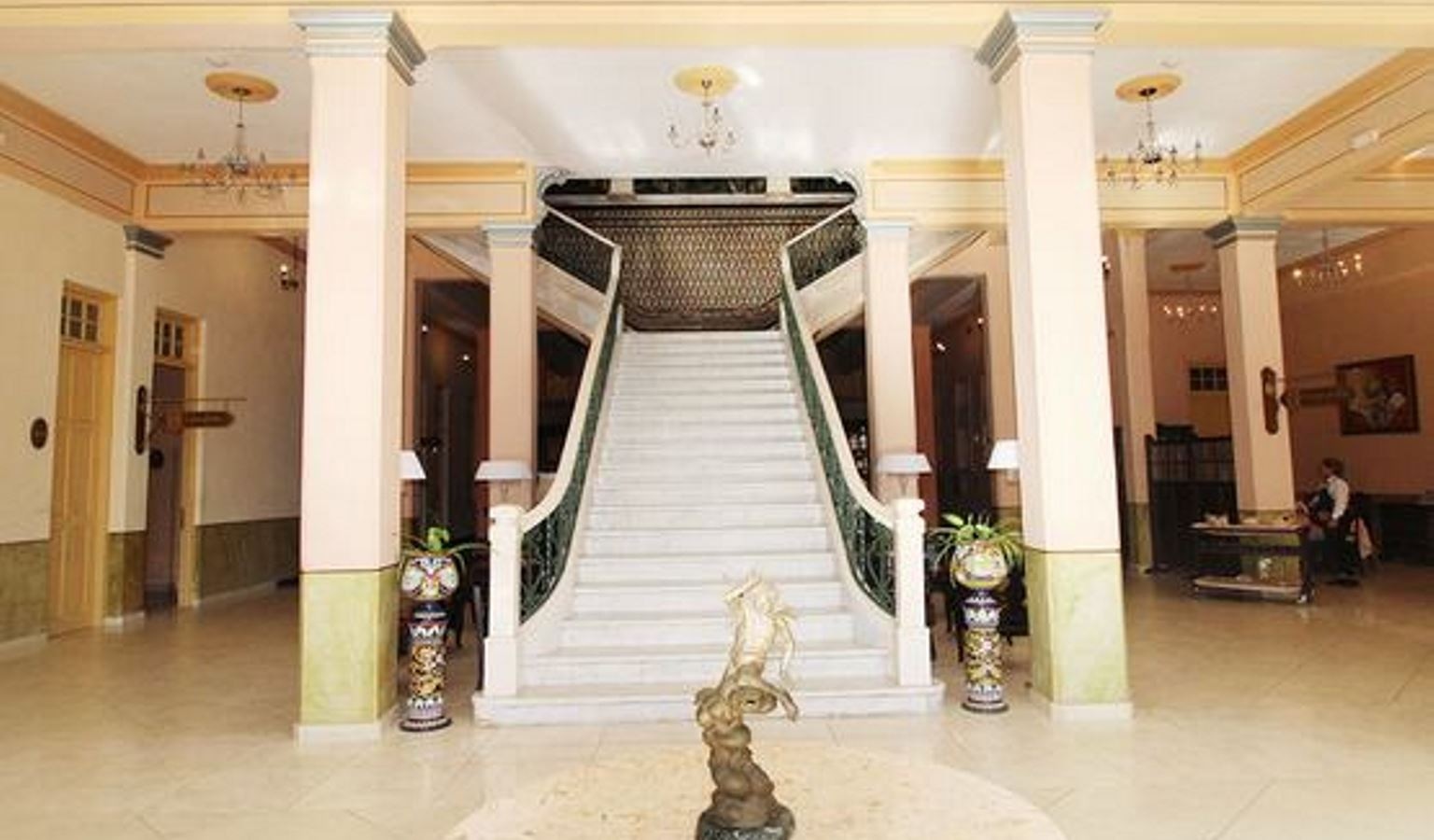 general-main-building