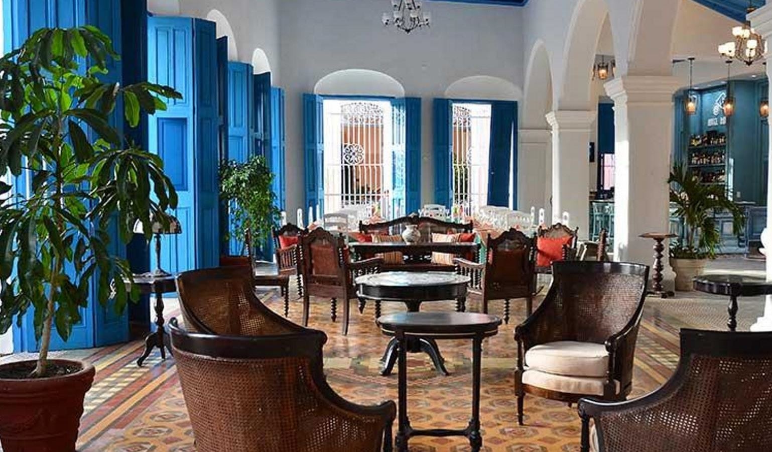 restaurants-restaurant