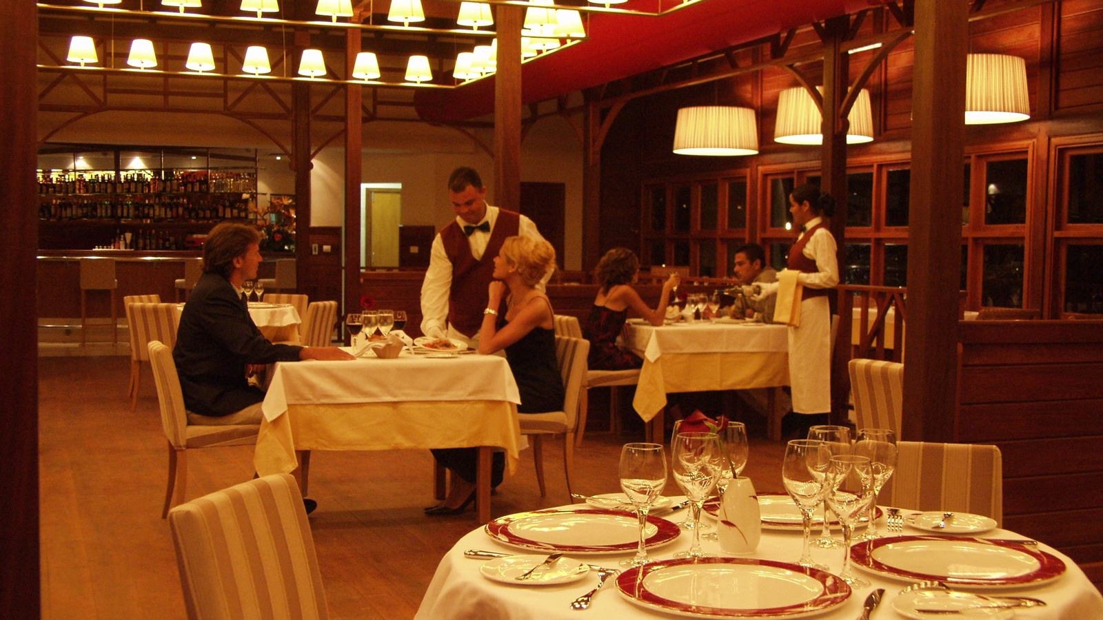 restaurants-italian-cuban-fusion-restaurant