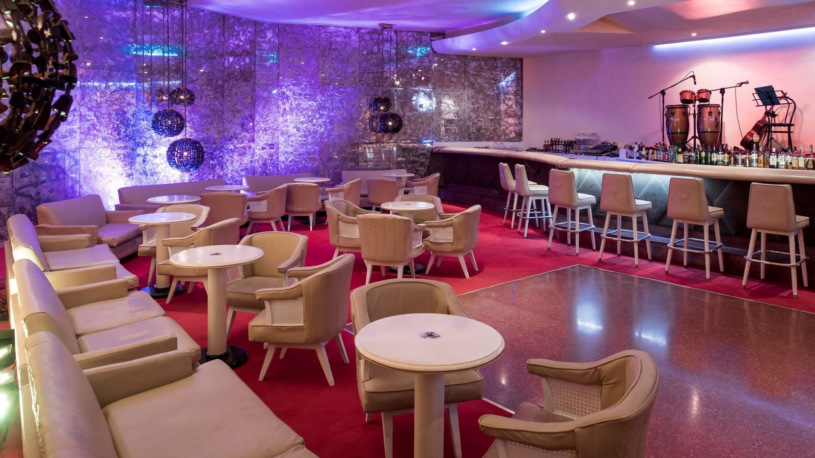 bars-cabaret-copa-room