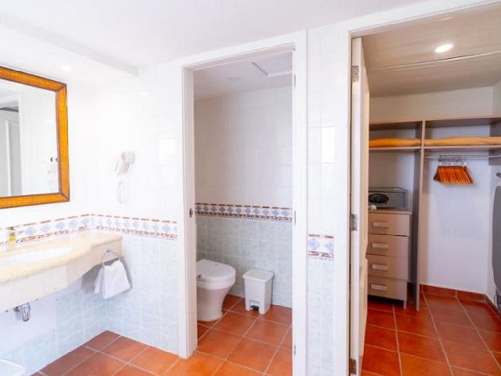 rooms-suite-ocean-view