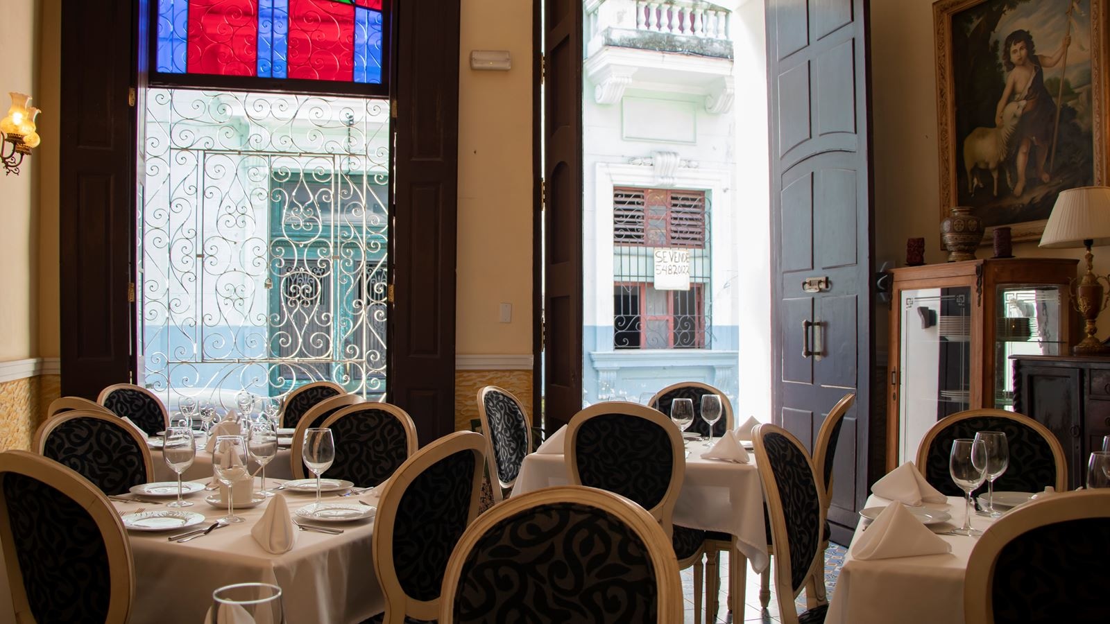 restaurants-restaurants