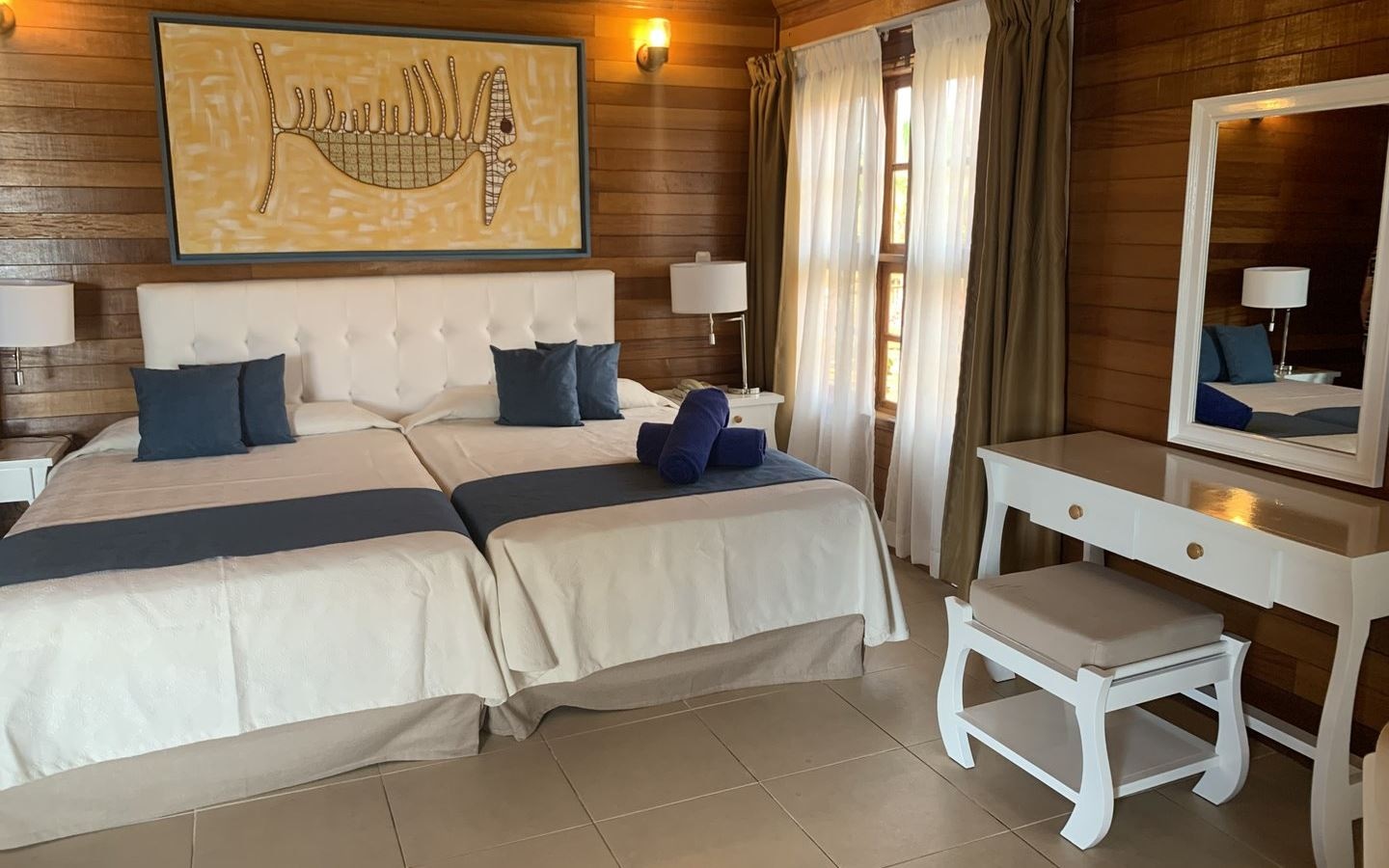 rooms-bungalow-deluxe-room