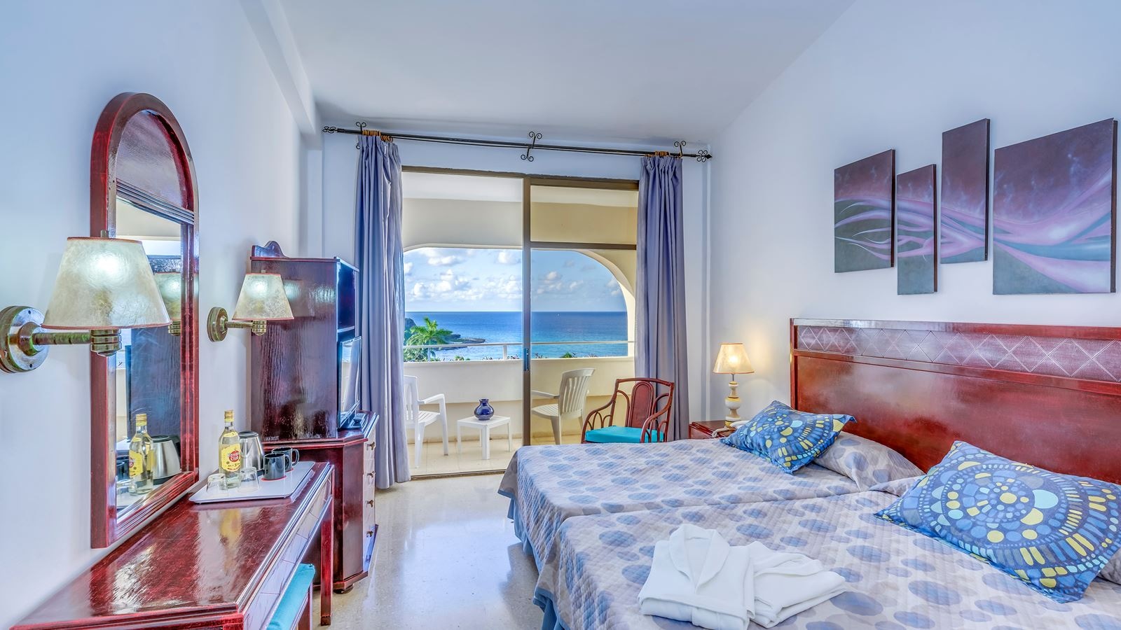 rooms-superior-room-sea-view
