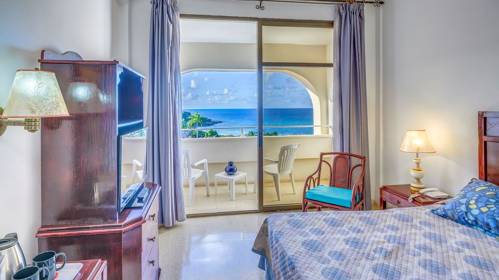 rooms-superior-room-sea-view