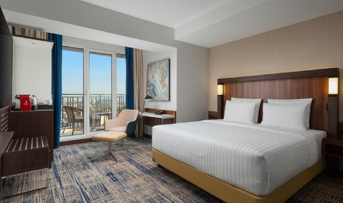 rooms-superior-king-room