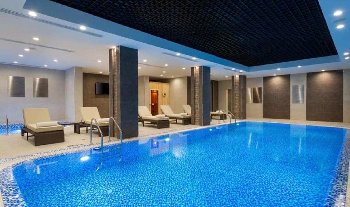 pools-indoor-pool