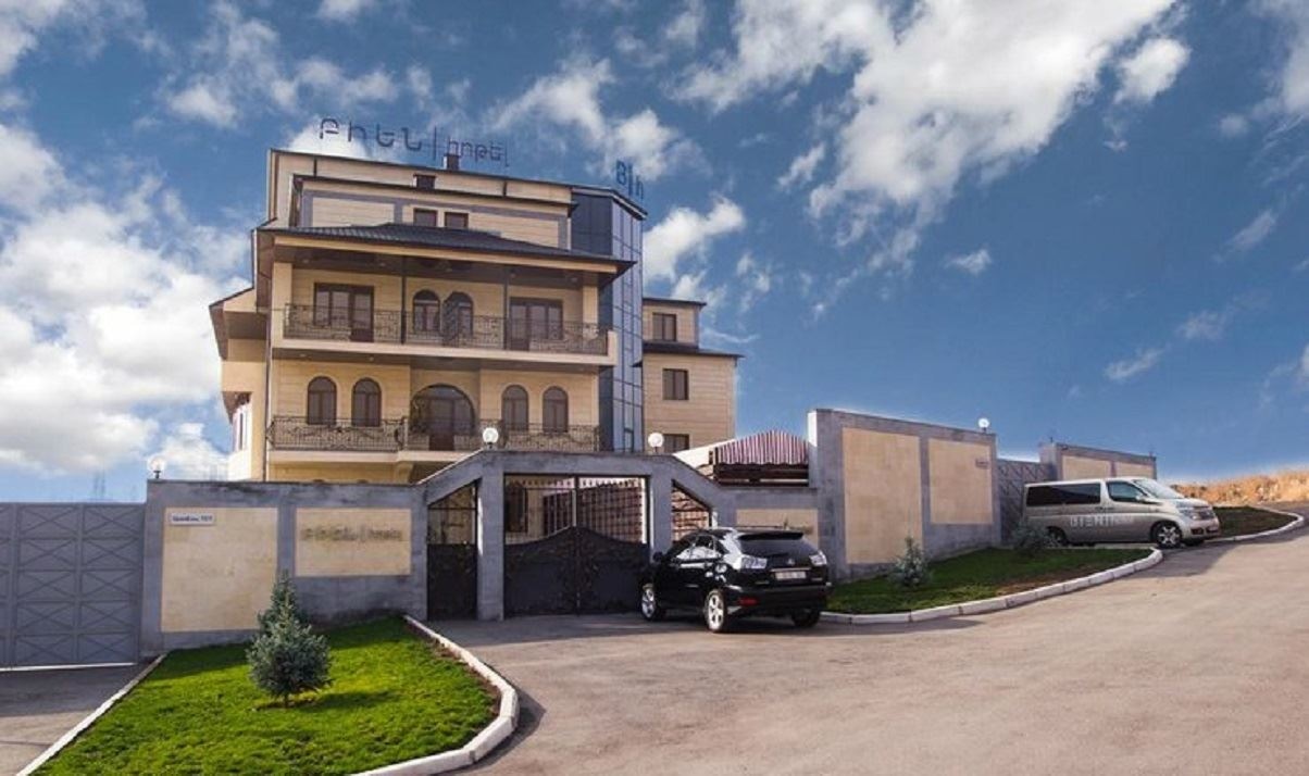 general-main-building